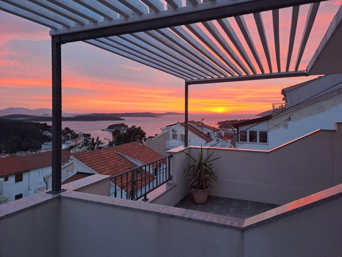 Benjak Apartments Χβαρ Εξωτερικό φωτογραφία